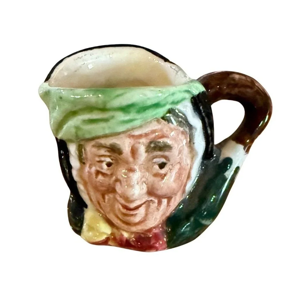 Royal Doulton Sairey Gamp Toby Jug Figurine‎ Multicolor 2.25